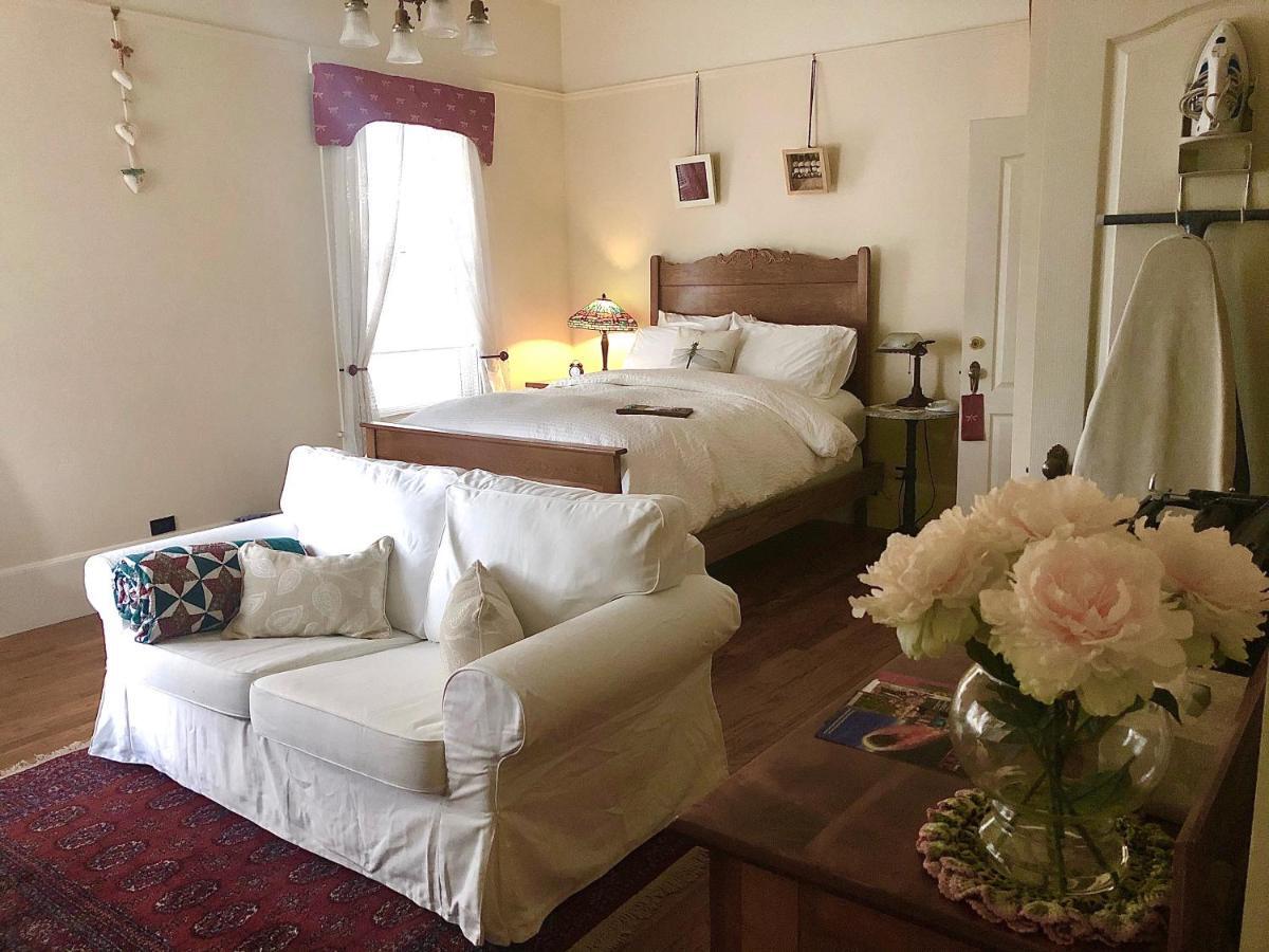 Starlight Pines Bed & Breakfast Flagstaff Eksteriør billede